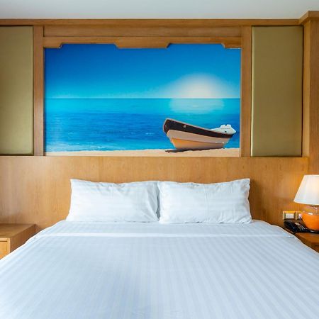 Chabana Resort Bang-Tao Beach Phuket- Sha Extra Plus Strand Bang Tao Exterior foto